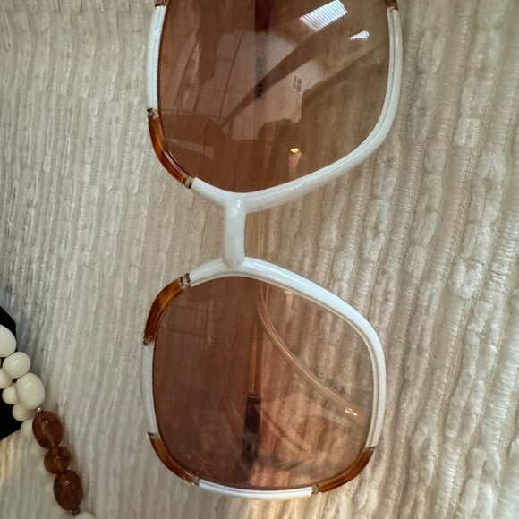 VINTAGE necklace & glasses (SET) - Picture 3 of 6